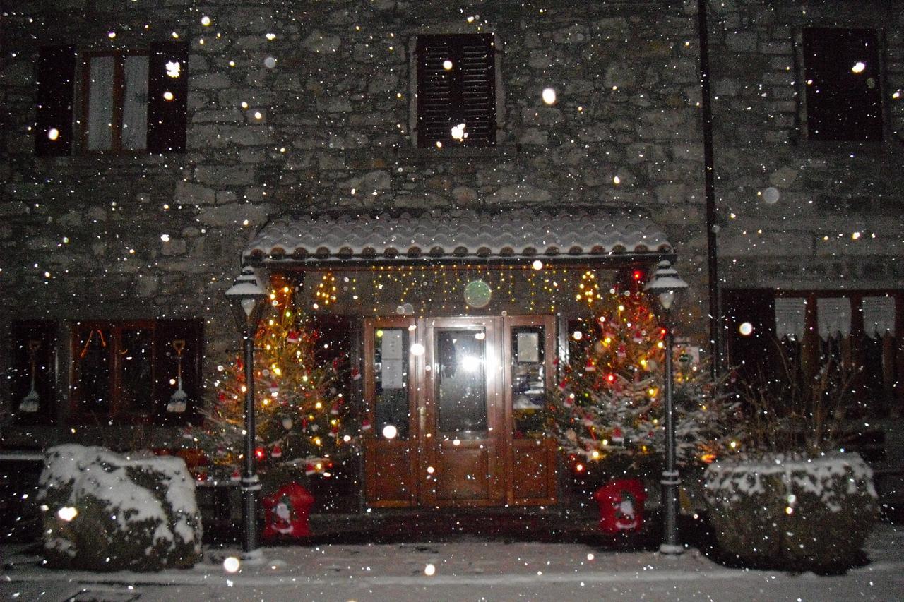 Albergo Sichi Cutigliano Exterior foto